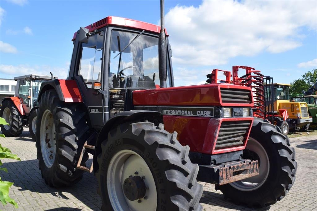 Case IH 1056 XL