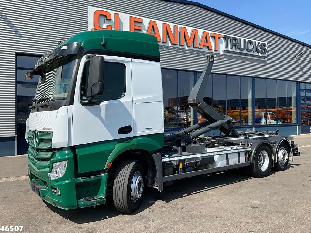 Mercedes-Benz Actros 2543 20 Ton haakarmsysteem
