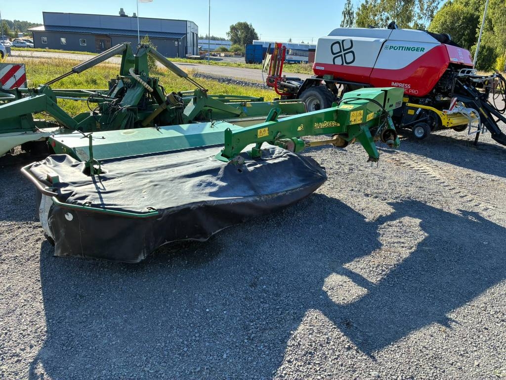 Faucheuse conditionneuse John Deere 328 — occasion 2007