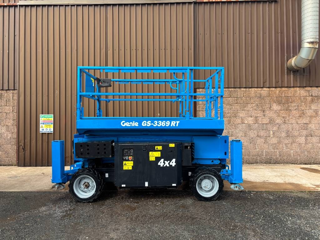 Nacelle à ciseaux Genie GS 3369 RT — occasion 2016, 764 h