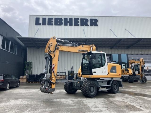 Pelle sur pneus Liebherr A 920 Litronic — occasion 2022
