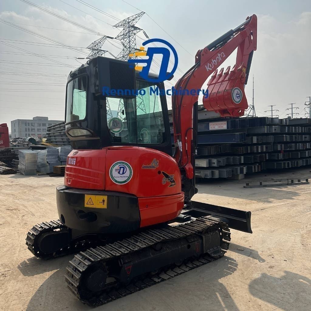 Mini-pelle Kubota U 35 — occasion 2024, 270 h