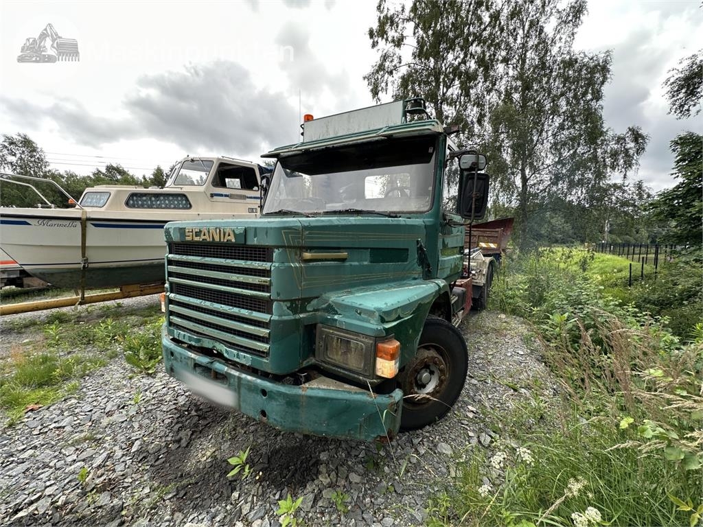 Scania T112H 6X2 146