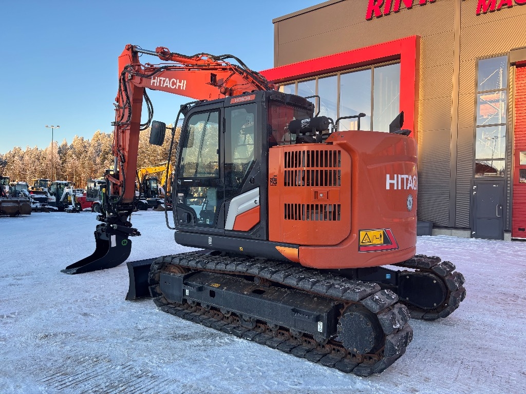هيتاشي ZX 135 US-7 / آلة تجريبية، أعلى المعدات، المرحلة الخامسة kuva 3