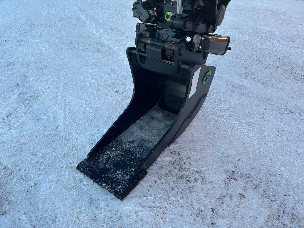 هيتاشي ZX 135 US-7 / آلة تجريبية، أعلى المعدات، المرحلة الخامسة kuva 7