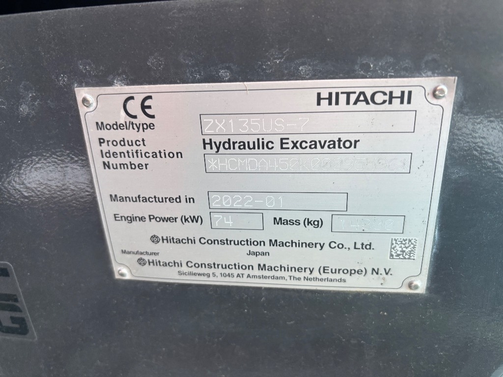 هيتاشي ZX 135 US-7 / آلة تجريبية، أعلى المعدات، المرحلة الخامسة kuva 8