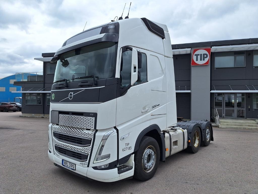 Volvo Vehicle Tractor 6x2-2 Standard