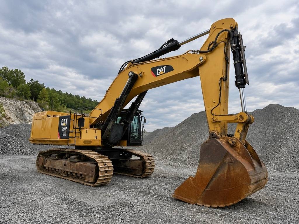 CAT 390FL ME