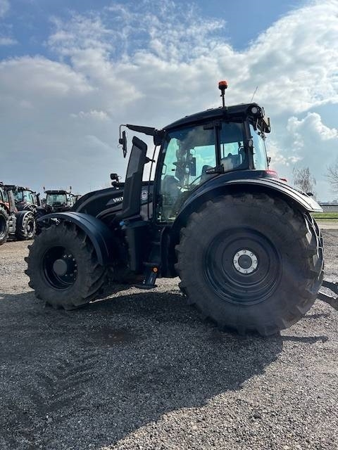 Tracteur agricole Valtra T 235 D — occasion 2023, 2 050 h