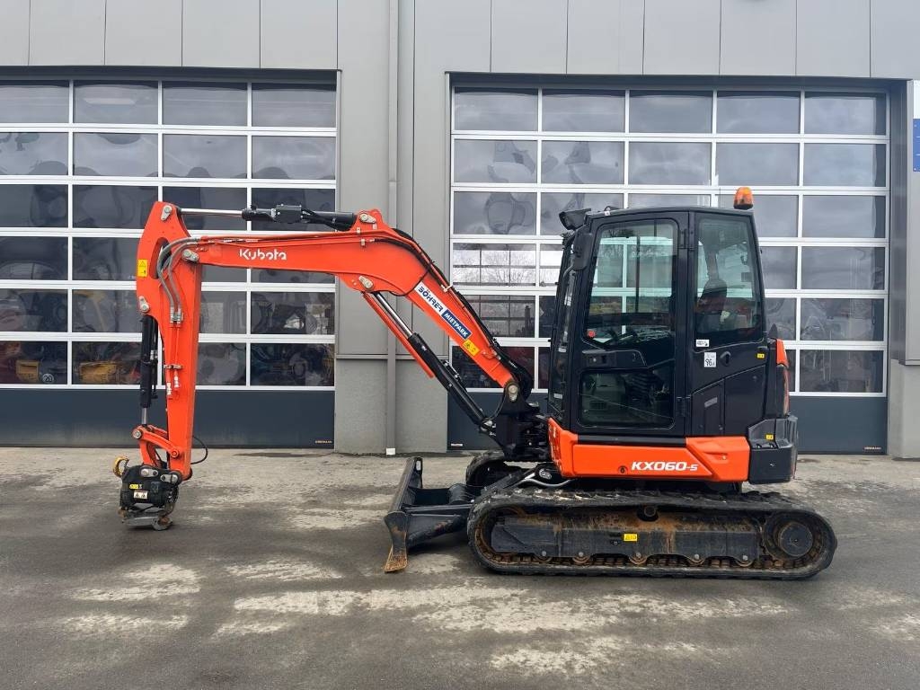 Mini-pelle Kubota KX60-5 | PT HS03 — occasion 2024, 695 h