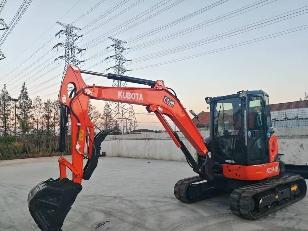 Kubota KX057-4