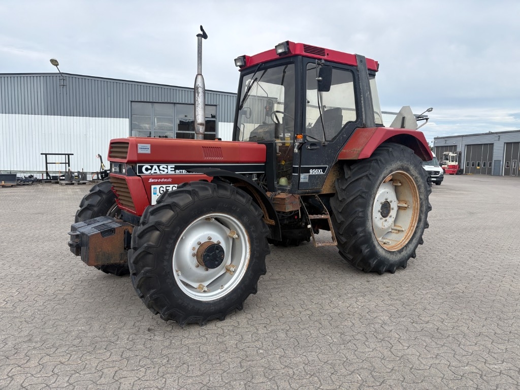 Case IH 956 XL