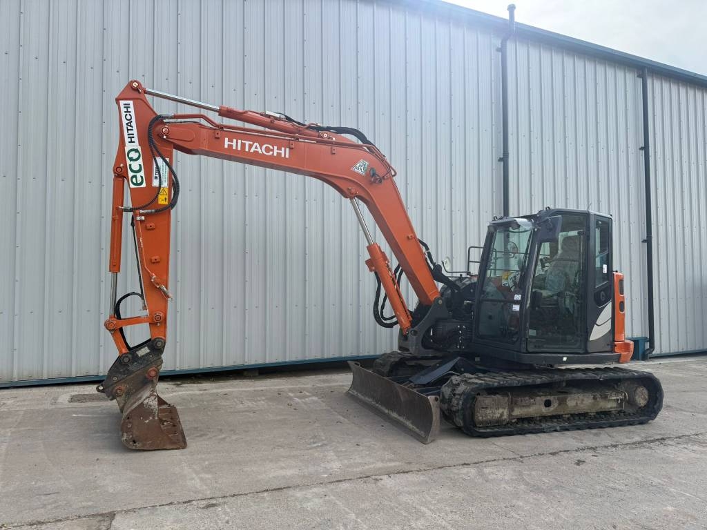 Mini-pelle Hitachi ZX85USB-6 — occasion 2020, 2 407 h
