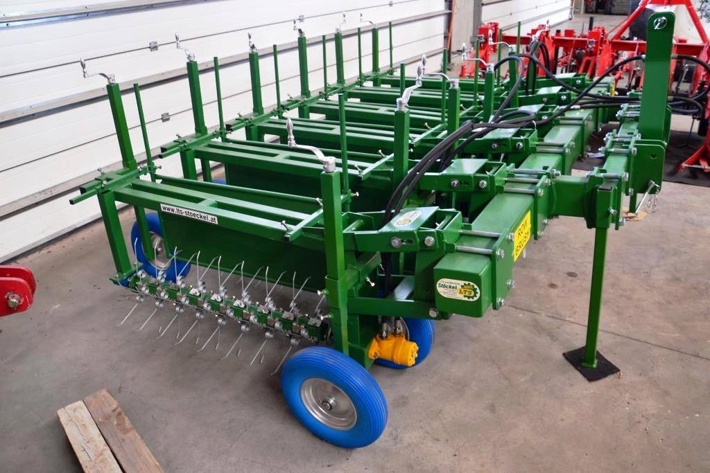 Christiaens Agro Systems Rowbrush