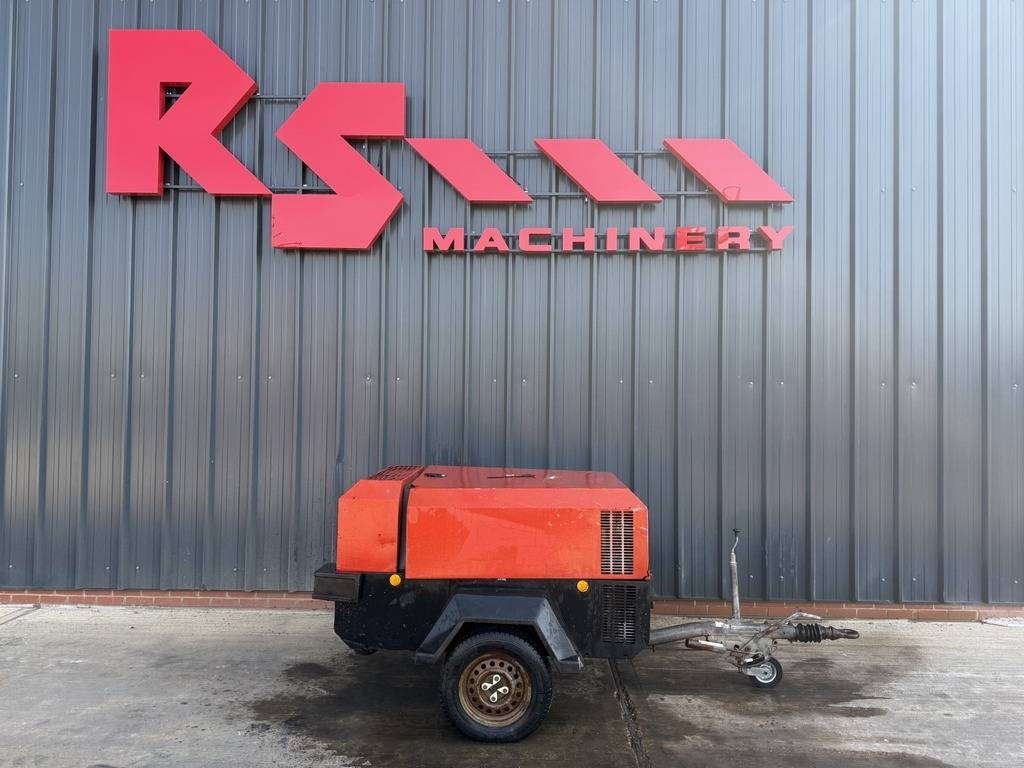 Compresseur Doosan 7/41 4.0 m3/min (141 cfm) Compressor — occasion 2010, 2 444 h