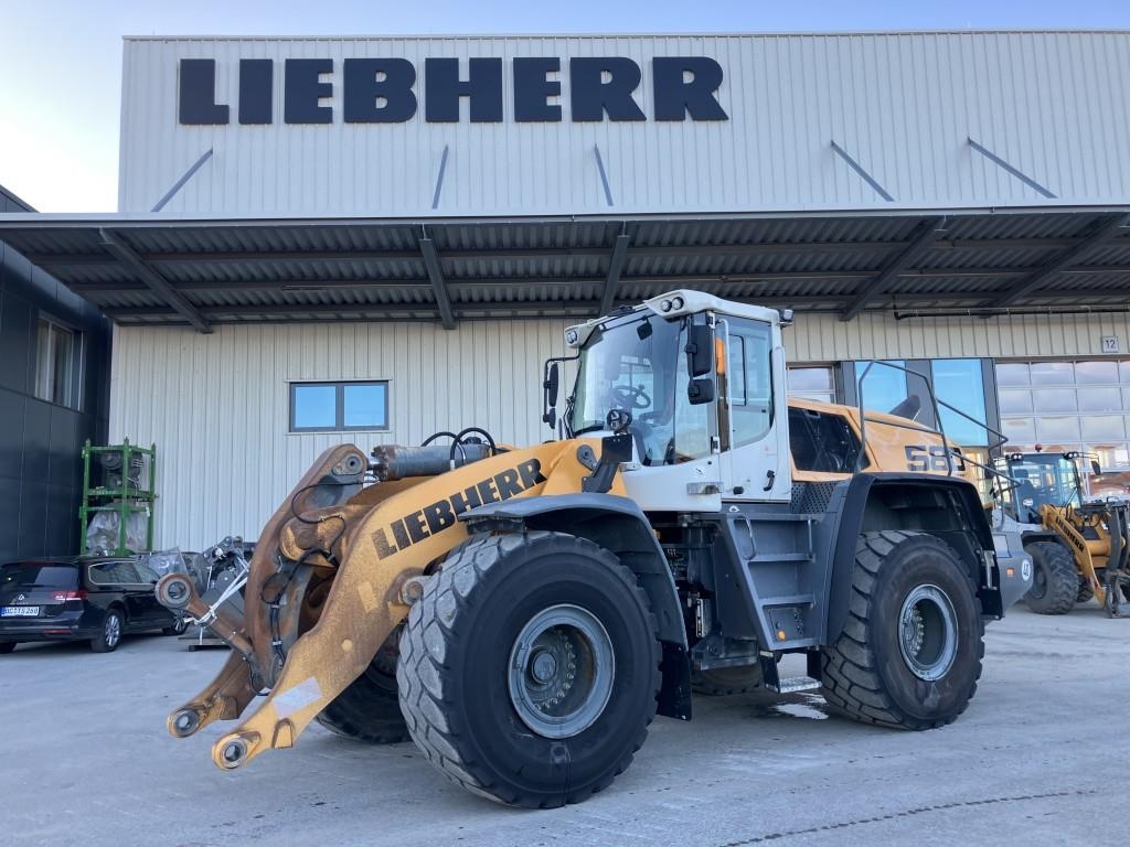 Chargeuse sur pneus Liebherr L 580 XPower — occasion 2021