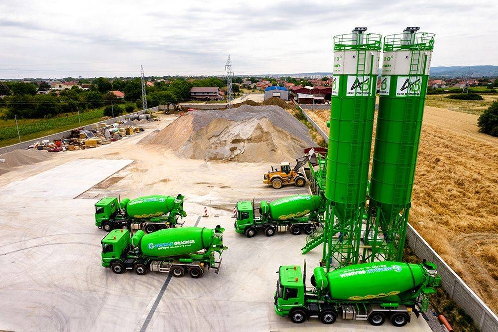 Fabo CENTRALE À BÉTON COMPACTE À GODET 110 M3/H