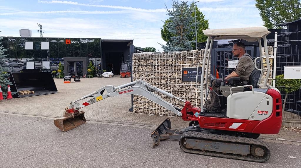 Mini-pelle Takeuchi TB 216 mit Löffel, Schnellwechsler MS01 — occasion 2017, 2 116 h