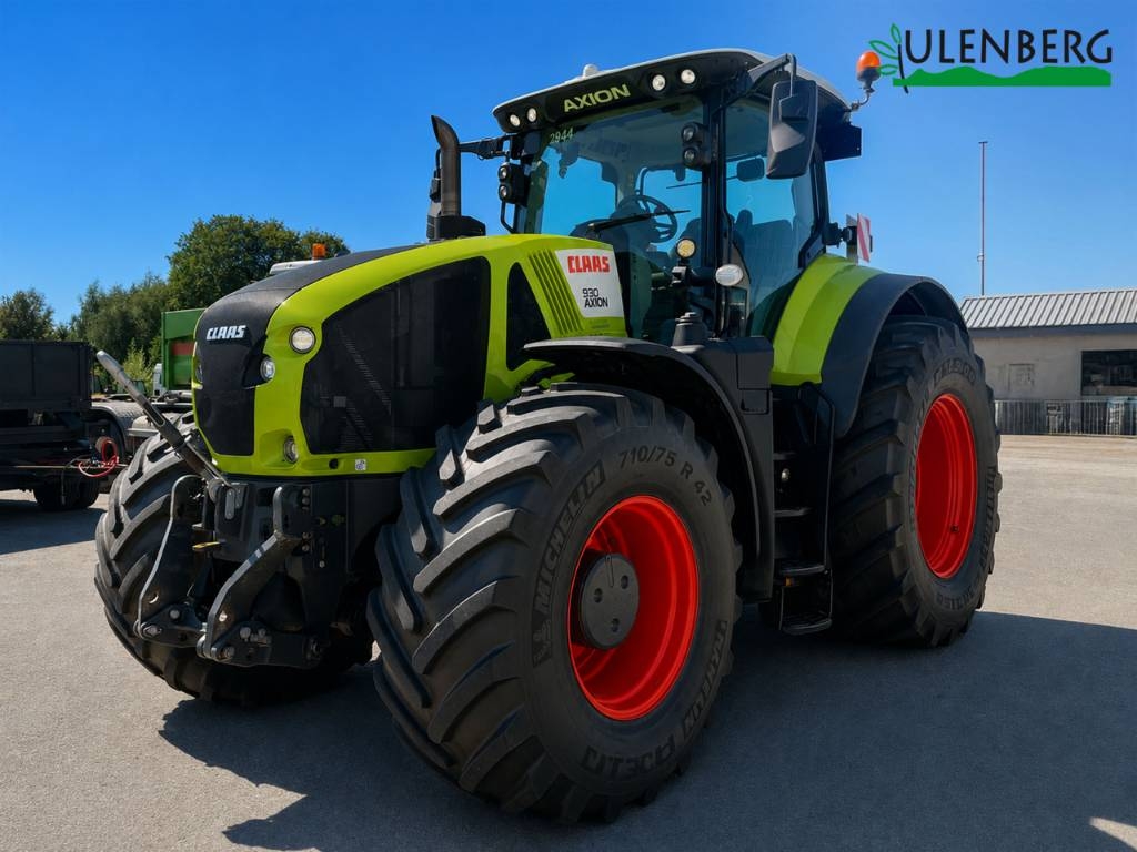CLAAS Axion 930