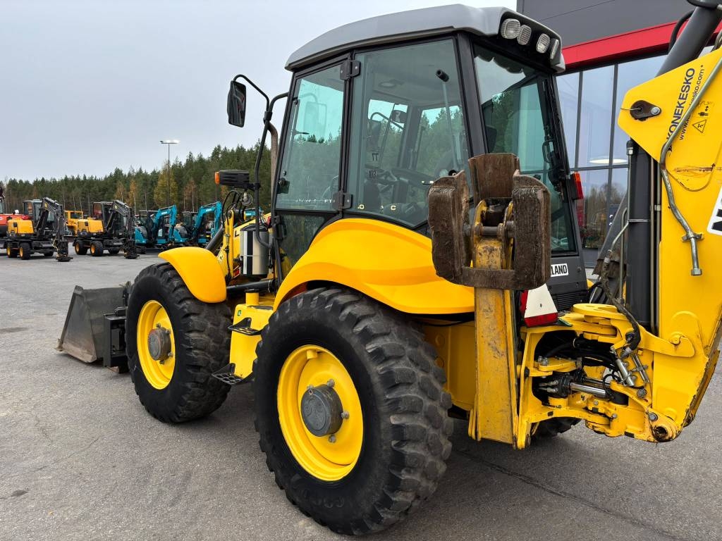 New Holland LB 115 B-4 PS/ Tilter, 2 buckets, Hyd tines kuva 12