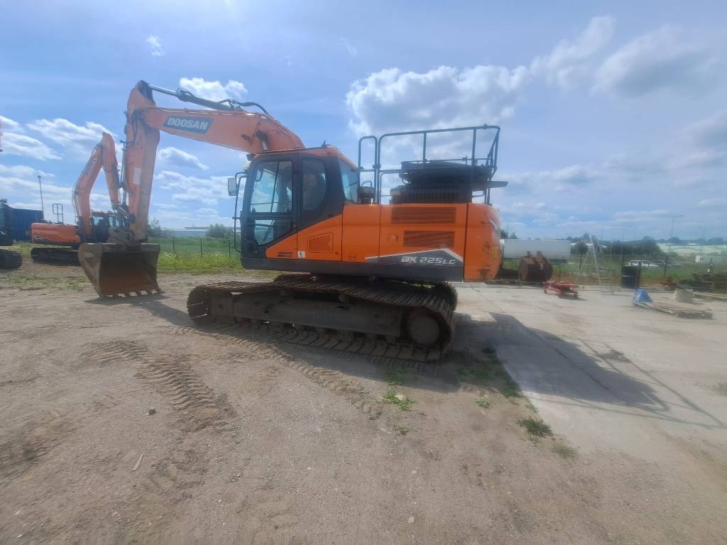Doosan DX 225 LC