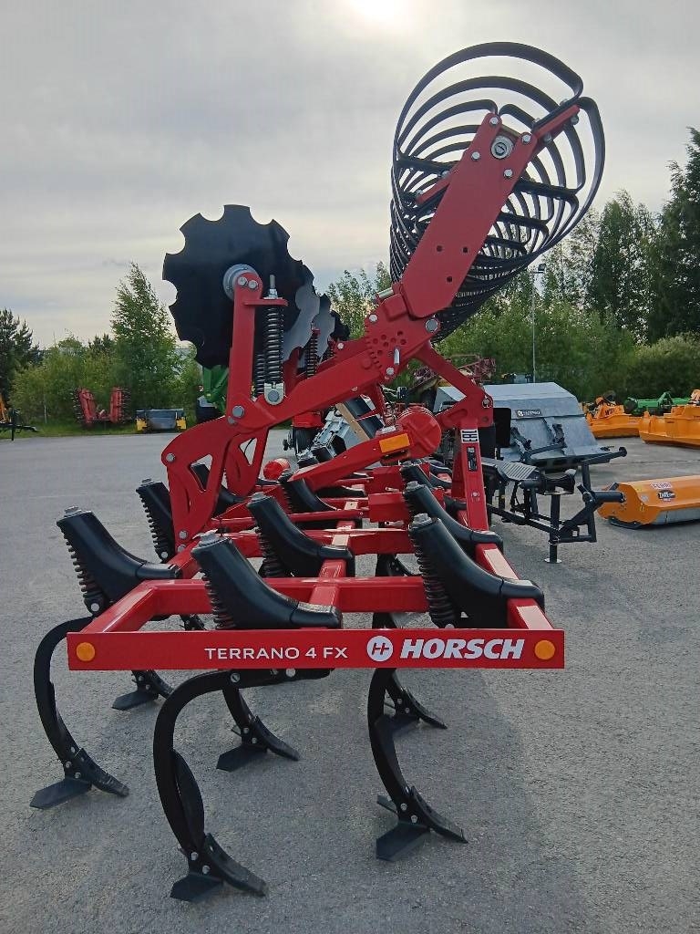 Horsch Terrano 4 FX Kiinteä