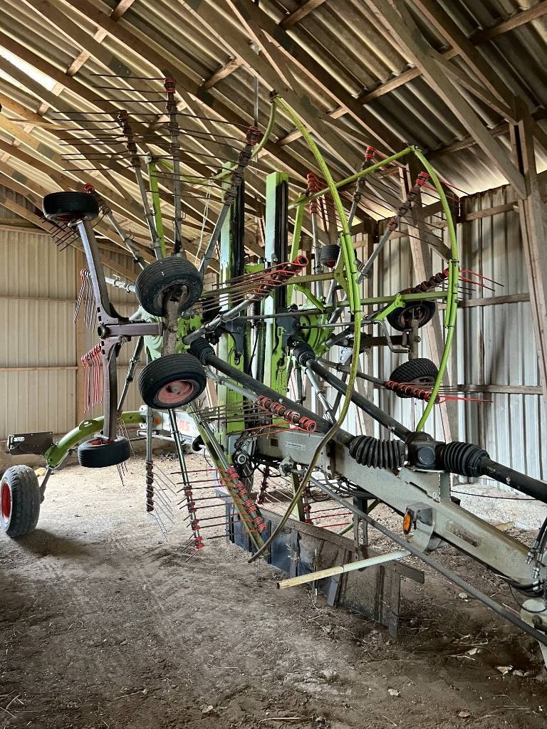 CLAAS Liner 2800