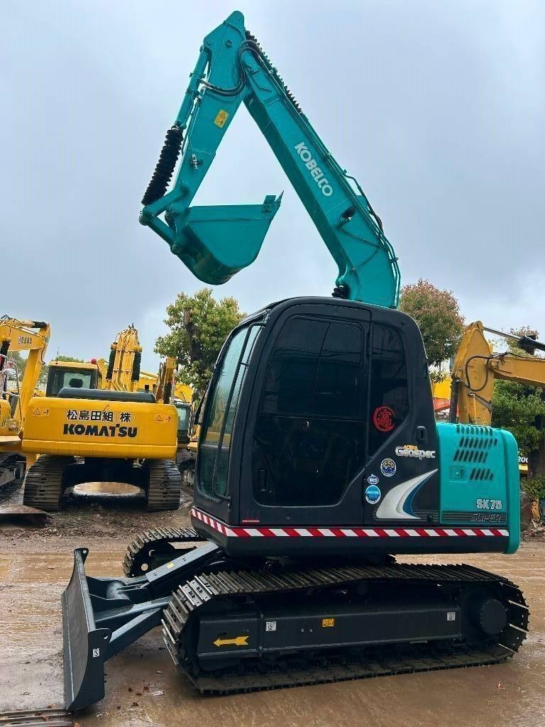 Mini-pelle Kobelco SK 75 — occasion 2023