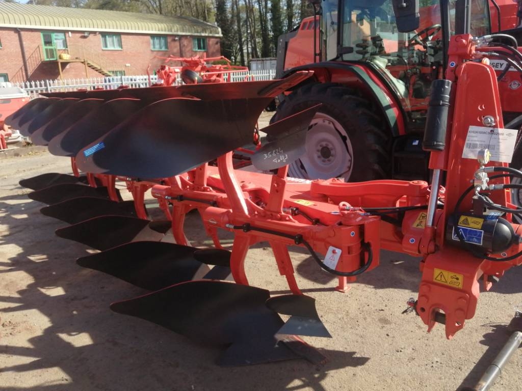 Kuhn Vari-Master 153