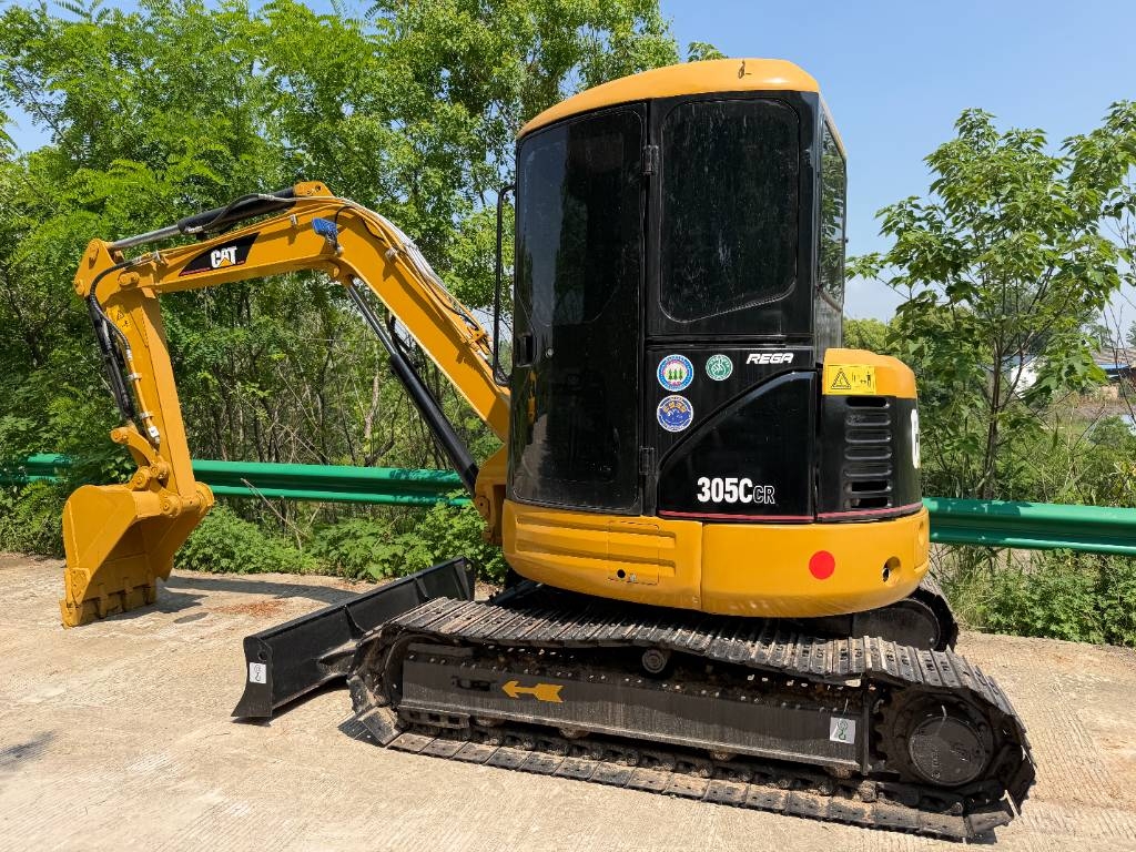 Mini-pelle Caterpillar 305 C CR — occasion 2024, 441 h