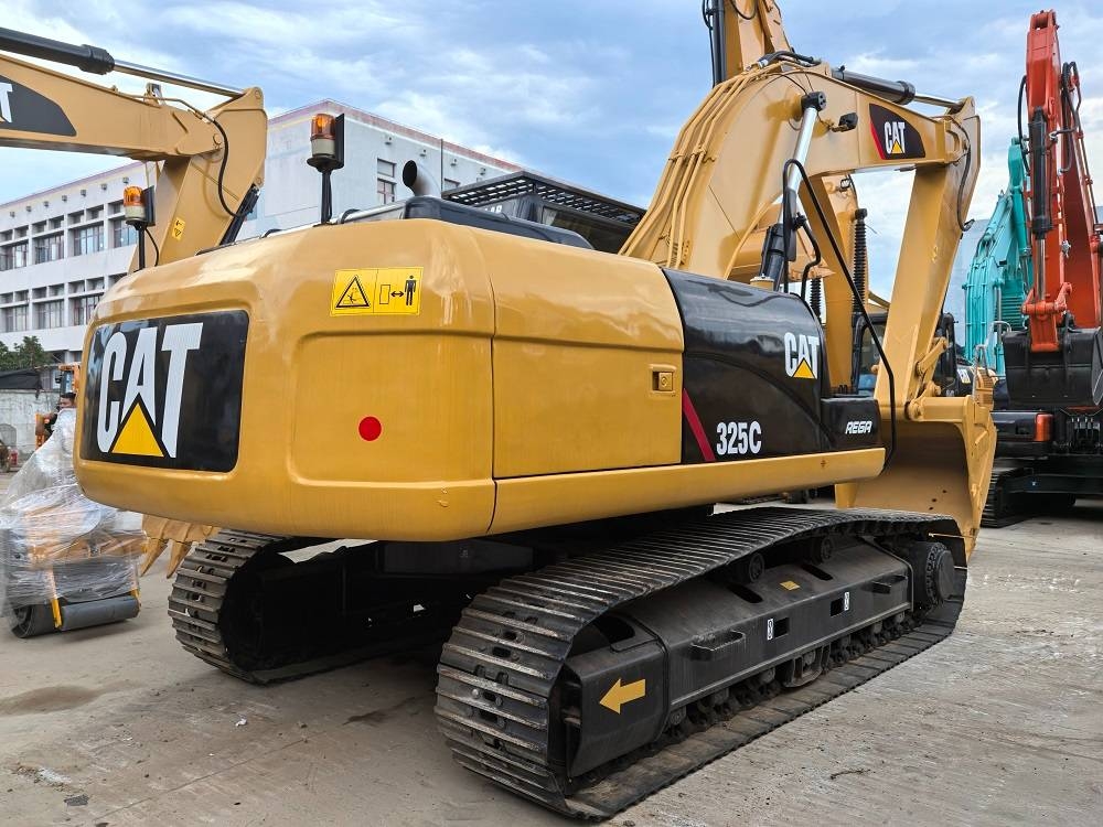 CAT 325 C