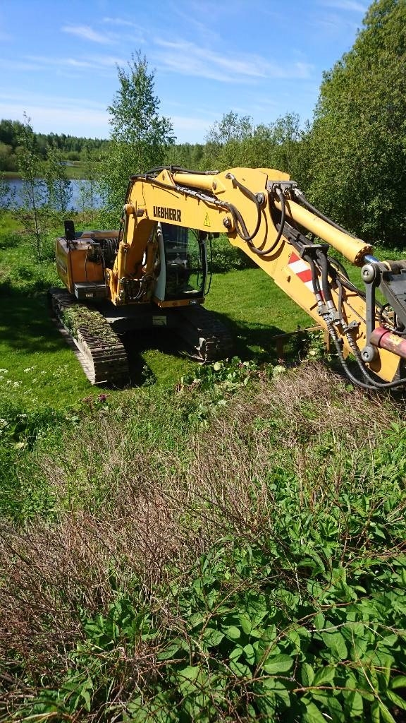 Liebherr R 317
