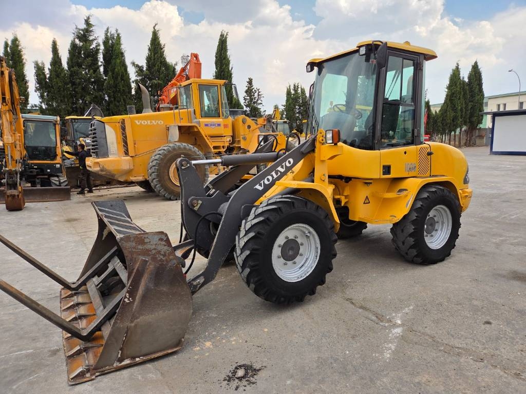 Volvo L 30 B
