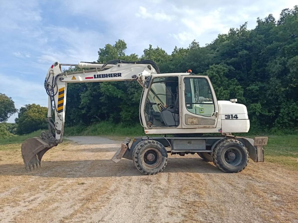Liebherr A 314 Litronic