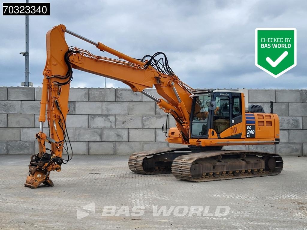 Komatsu PC240 LC-10