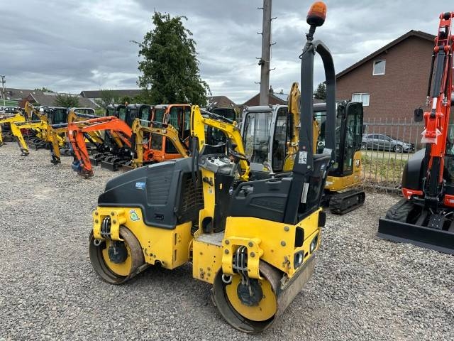 Rouleau tandem Bomag BW 100 AD M-5 Walze / 17.000 EUR — occasion 2021, 737 h