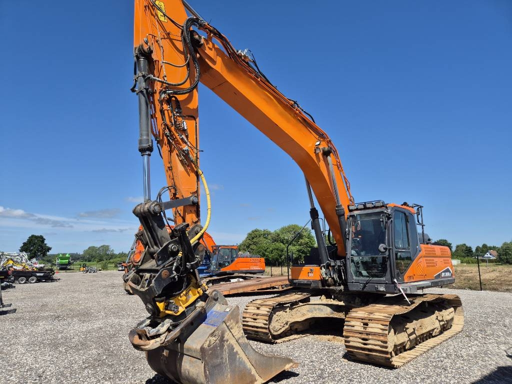 Doosan DX 300 LC-7