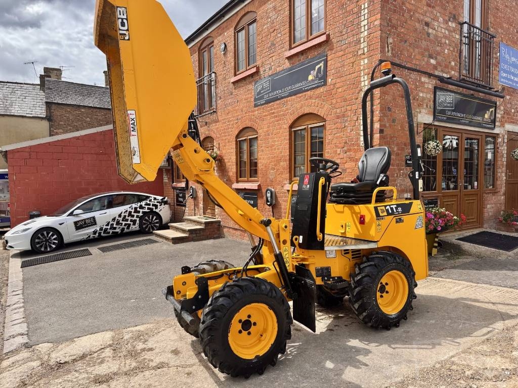 JCB 1 T 2