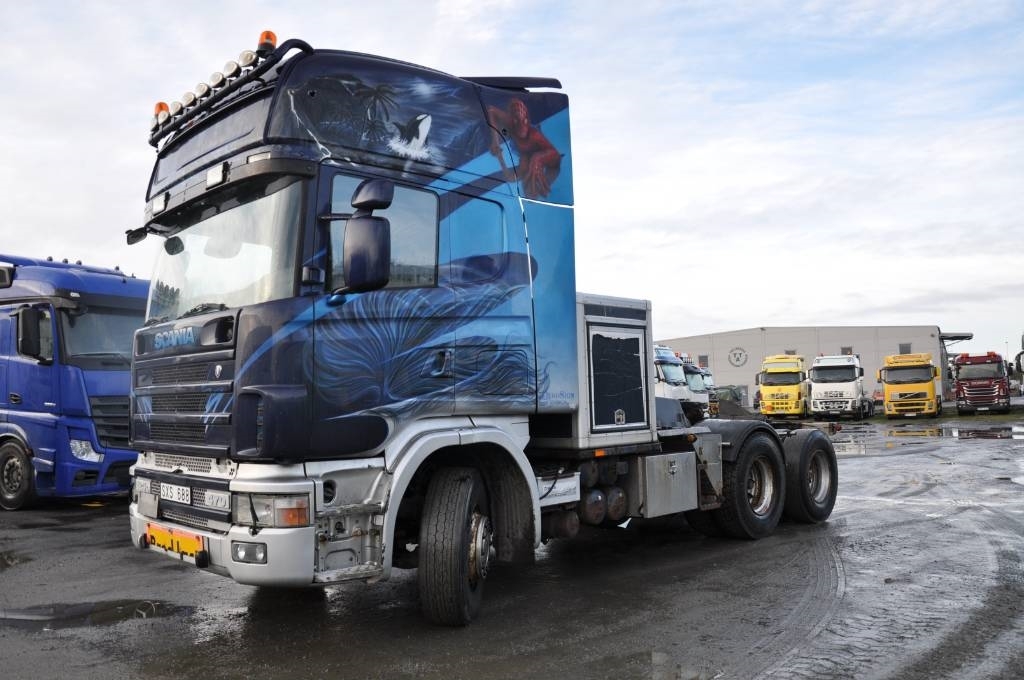 Scania R124 GB6X4NA 470