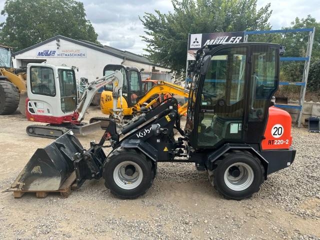 Chargeuse sur pneus Kubota RT 220-2 29.500 EUR — occasion 2020, 484 h