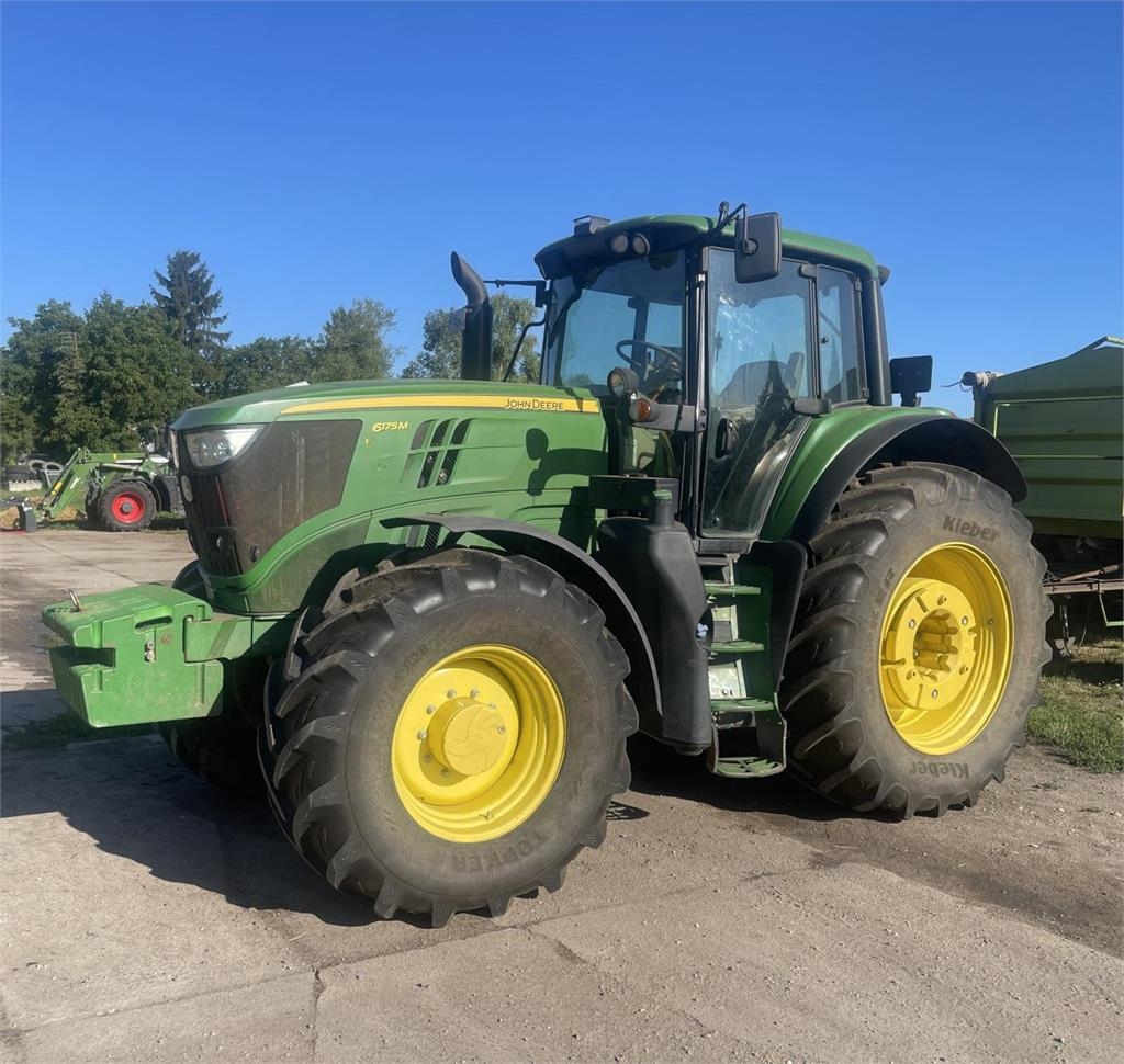 John Deere 6175 M