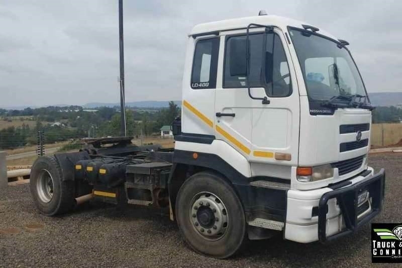 UD 2007 Nissan UD 400
