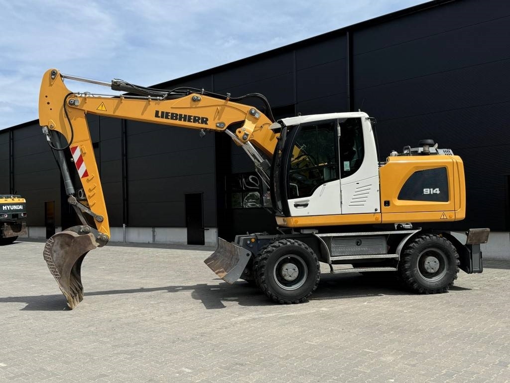 Liebherr A 914 Litronic  LOW HR !!