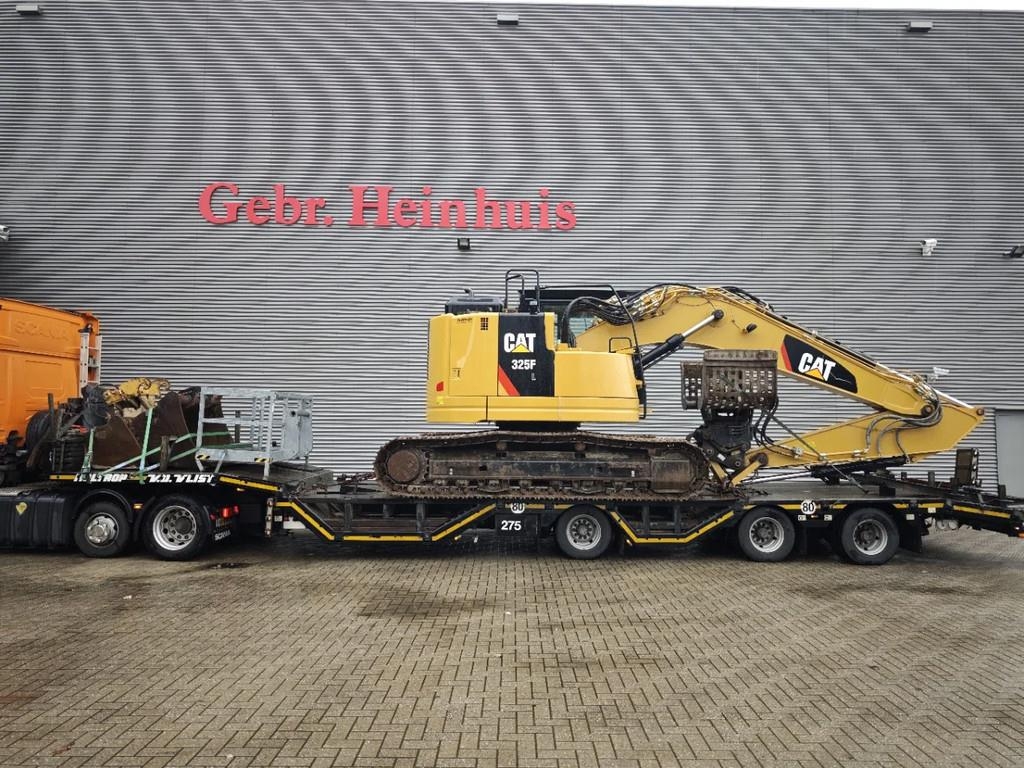 Pelle sur chenilles Caterpillar 325 FLCR 3 Attechments! — occasion 2020, 2 069 h