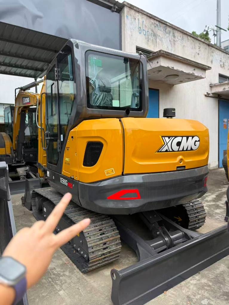 Pelle sur chenilles XCMG XE 60 G Pro — occasion 2026, 8 h