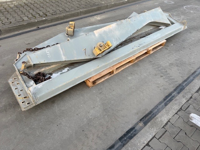 CAT 740 TAILGATE