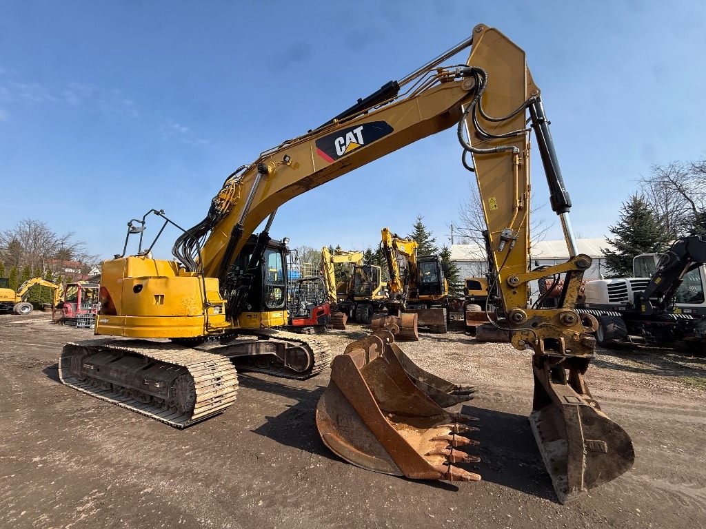CAT 321 D