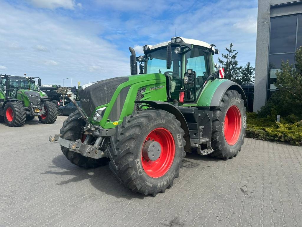 Fendt 933 Vario SCR Profi Plus