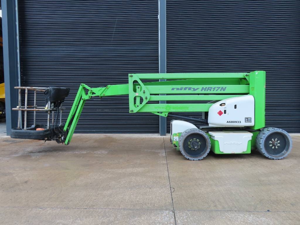 Niftylift HR 17 D E New Batteries