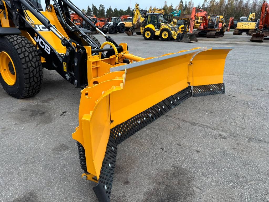 JCB 413K Nordic Edition / U-aura, Kauha, Stage V kuva 5